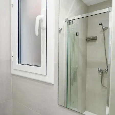 Newly Renovated Sitges With Pool Near The Beach By Hello Homes Sitges Apartamento Sitges