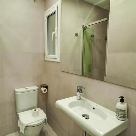 Apartamento Newly Renovated Sitges With Pool Near The Beach By Hello Homes Sitges Sitges