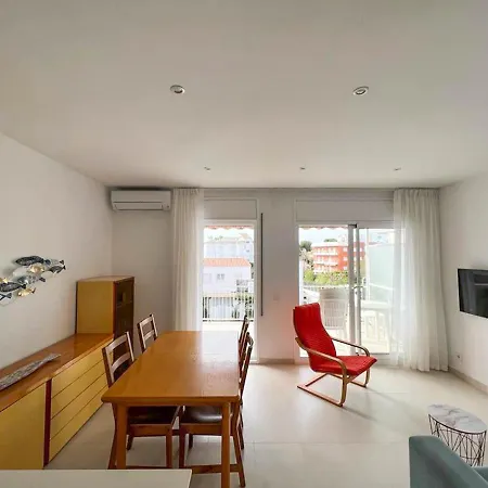 Newly Renovated Sitges With Pool Near The Beach By Hello Homes Sitges
