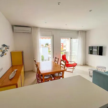 Newly Renovated Sitges With Pool Near The Beach By Hello Homes Sitges Apartment *