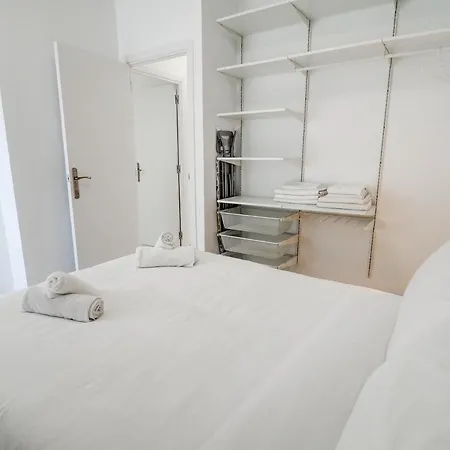 Newly Renovated Sitges With Pool Near The Beach By Hello Homes Sitges