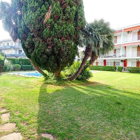 Newly Renovated Sitges With Pool Near The Beach By Hello Homes Sitges Apartment *